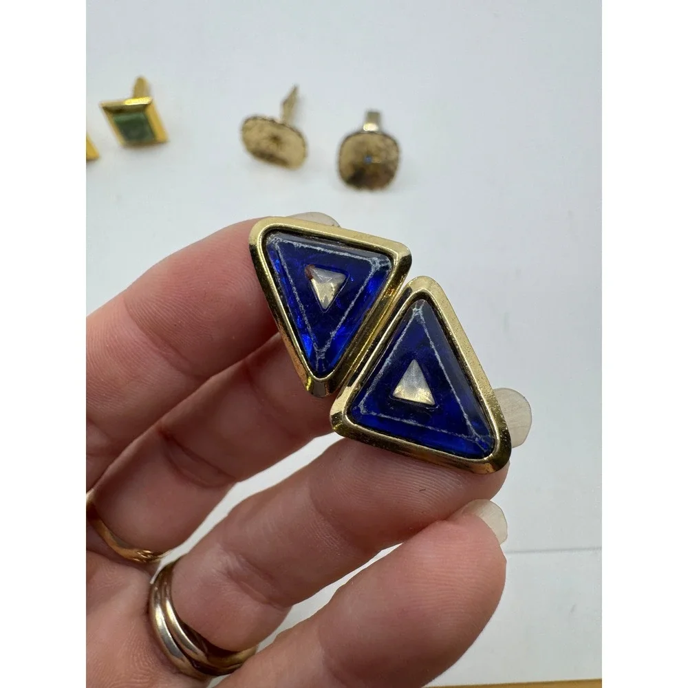 N/A one blue